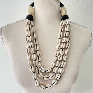 ANTIQUE TRIBAL TIBETAN WOVEN COWRIE SHELL NECKLACE